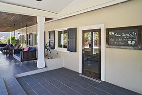 Two Sandals – A Boutique Hotel