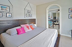 Two Sandals – A Boutique Hotel