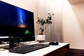 E Hotel Higashi Shinjuku