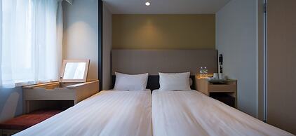 E Hotel Higashi Shinjuku