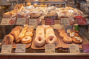 E Hotel Higashi Shinjuku