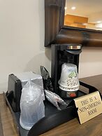 Howard Johnson by Wyndham Ridgecrest, CA