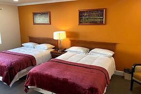 Howard Johnson by Wyndham Ridgecrest, CA