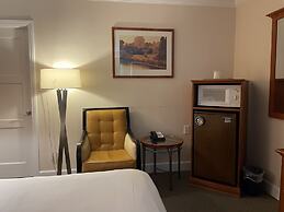 Howard Johnson by Wyndham Ridgecrest, CA