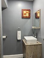 Howard Johnson by Wyndham Ridgecrest, CA