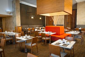 Hilton Garden Inn Santiago Airport