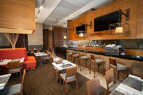 Hilton Garden Inn Santiago Airport