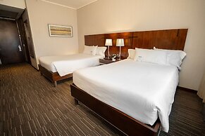 Hilton Garden Inn Santiago Airport