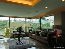 One Tagaytay Place