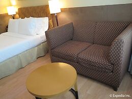 One Tagaytay Place