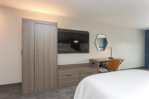 Holiday Inn Express Tulsa South Bixby by IHG