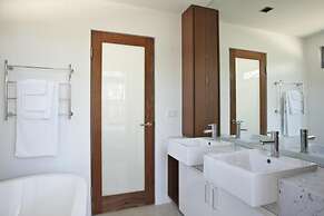 Aqua Resort Busselton