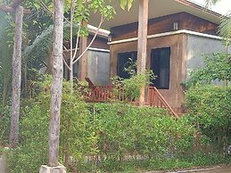 Lanta Pearl Beach Resort