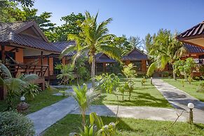 Lanta Pearl Beach Resort