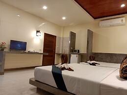 Lanta Pearl Beach Resort