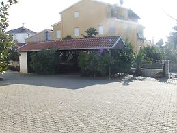 Apartmani Lozic