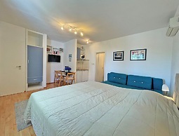 Studio Apartment Andrijana