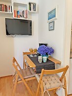 Studio Apartment Andrijana