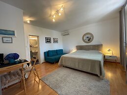 Studio Apartment Andrijana