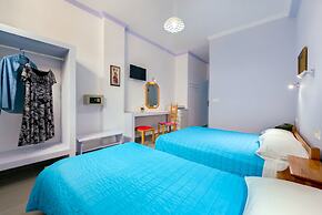 Akis Hotel