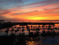 Wakayama Marina City Hotel