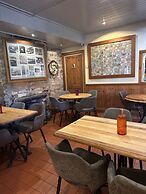 The Shakespeare Inn