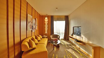 Crowne Plaza Zhongshan Wing on City by IHG