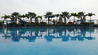 Crowne Plaza Zhongshan Wing on City by IHG