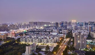 Crowne Plaza Zhongshan Wing on City, an IHG Hotel