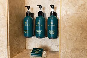 Crowne Plaza Zhongshan Wing on City by IHG