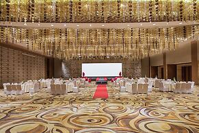 Crowne Plaza Zhongshan Wing on City by IHG