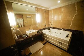 Evershine Resort & Spa