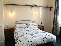 Strathallan Guest House