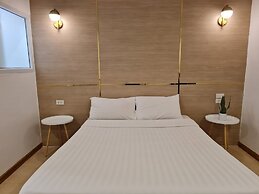 Opal House Hotel & Restaurant