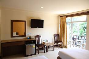 Opal House Hotel & Restaurant