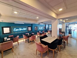 Opal House Hotel & Restaurant