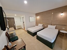 Opal House Hotel & Restaurant