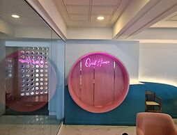 Opal House Hotel & Restaurant