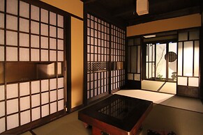 Shikoku-an Machiya Holiday House