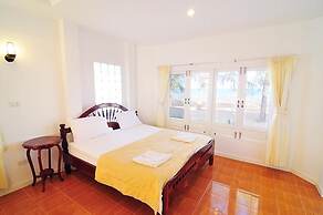 Koh Talu Island Resort