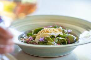 Entre Cielos Wine & Wellness Hotel