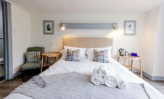 The White Horse Inn