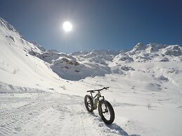 Alpen Hotel Chalet - Valdidentro