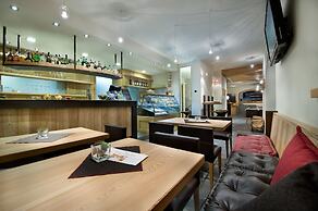 Alpen Hotel Chalet - Valdidentro