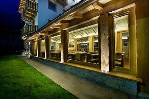 Alpen Hotel Chalet - Valdidentro