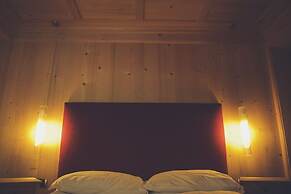 Alpen Hotel Chalet - Valdidentro