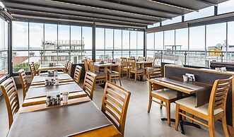 Seraglio Hotel & Suites