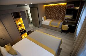 Seraglio Hotel & Suites