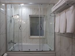 Seraglio Hotel & Suites