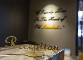 Seraglio Hotel & Suites